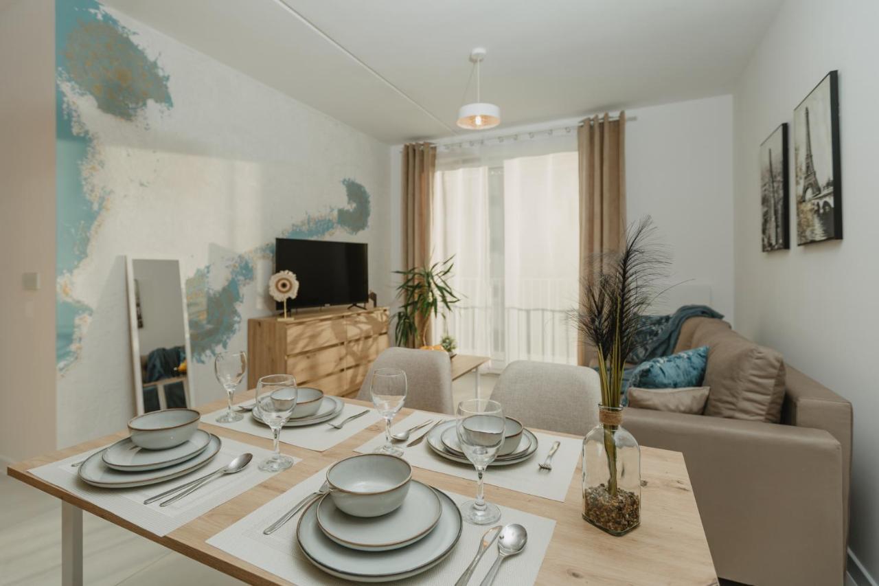 Apartment Delta, F211